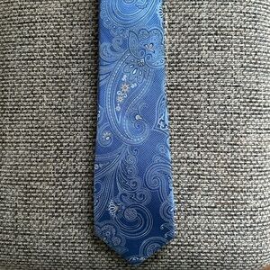 Enro Elegant Blue Paisley Silk Tie EUC